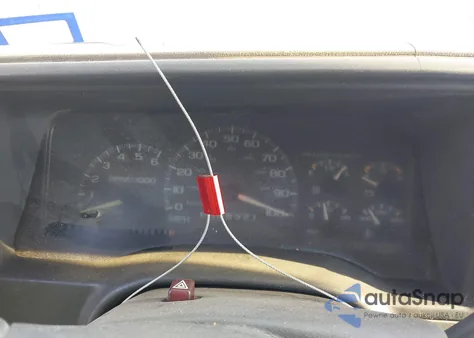 1998 Chevrolet K1500 Fleetside из США, поврежденный, VIN 1GCEK19R4WR106916